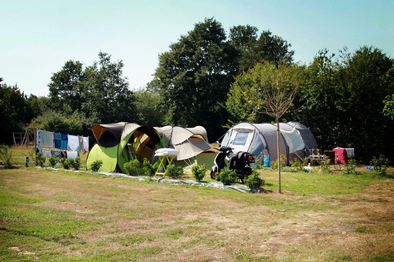 Camping Au Pre De L'Etang Sainte-Foy  Luaran gambar