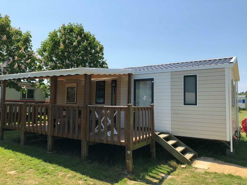Camping Au Pre De L'Etang Sainte-Foy  Luaran gambar