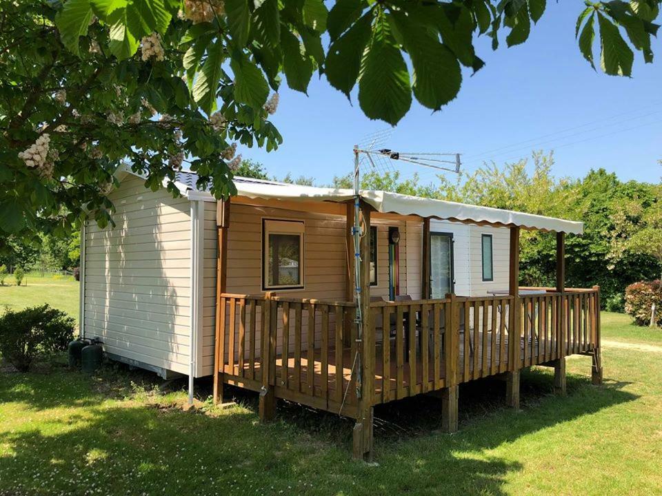 Camping Au Pre De L'Etang Sainte-Foy  Luaran gambar